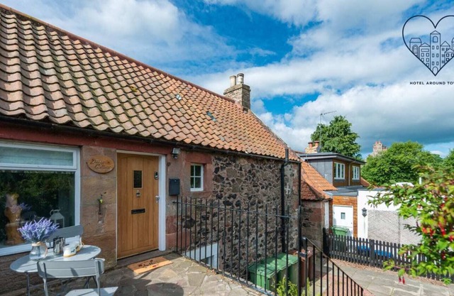 Delightful Garden Upper Cottage in Oldhamstocks