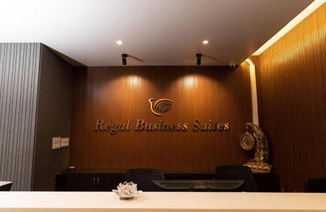 Deluxe Apartment #2 at Regal Business Suitesn