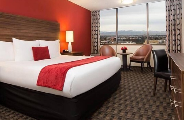 Deluxe One King Room at The D Las Vegas