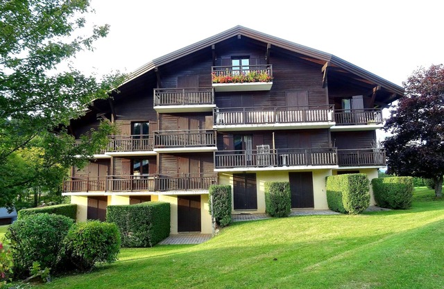 Demi-Quartier Stations of Megève - Combloux (4 people)