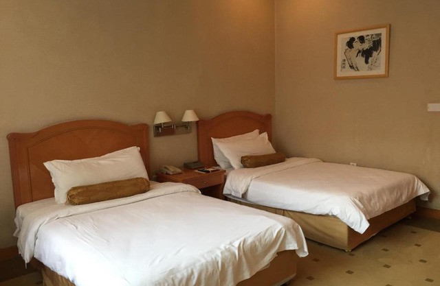 DEMIRAJ HOTEL
