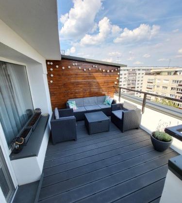 Demure Terrace Apartment