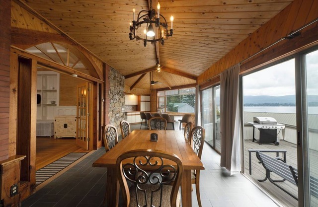 Depe Dene Lakeside Resort