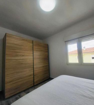 Descubre Cantabria! Piso con 3 habitaciones, con capacidad hasta 5 personas! Alojamiento entero!