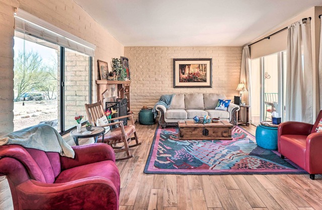 Desert Getaway w/ Patio: 15 Mi to Downtown Tucson