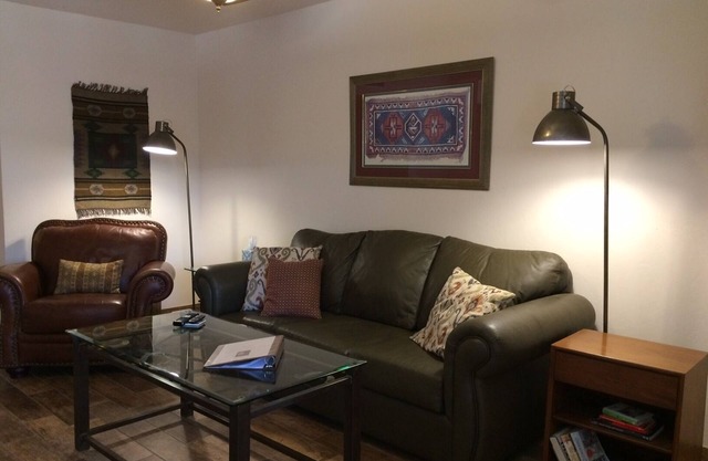 Desert Morada Casita B 2Bed/2Bath Dog Allowed max2