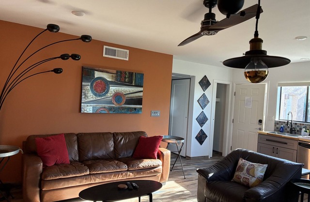 Desert Morada Casita N- 1 BED 1 BATH Dog Friendly maximum 2-NO OTHER PETS