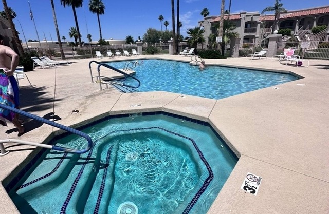 Desert Oasis!