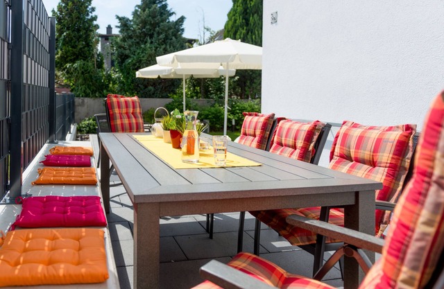 Design garden apartment with 2 bedrooms - quiet, central, suitable for walkers