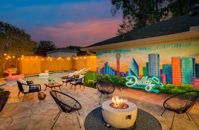 Designer Dallas Oasis!Central Location!Pool! BBQ! Firepit!Minigolf!