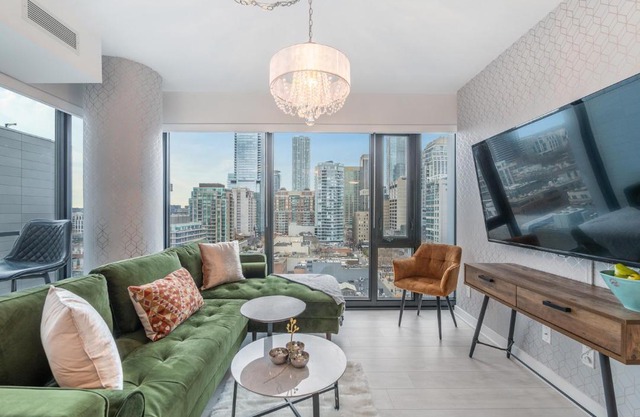 Designer One Bedroom Suite - Yorkville