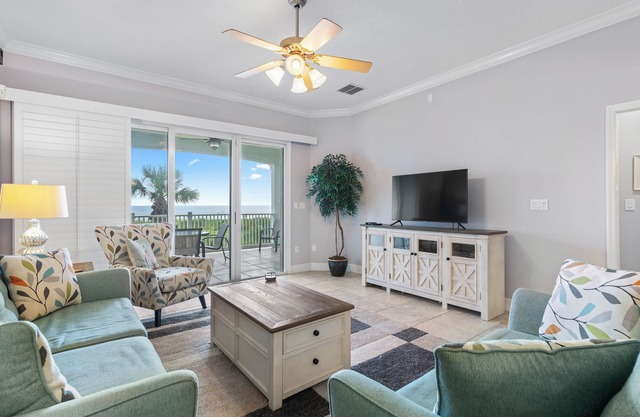 Designer remodeled Cinnamon Beach 722 oceanfront gem!