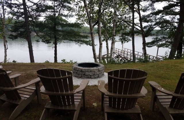 Desirable Westport Island Waterfront - Private Dock & Fire Pit