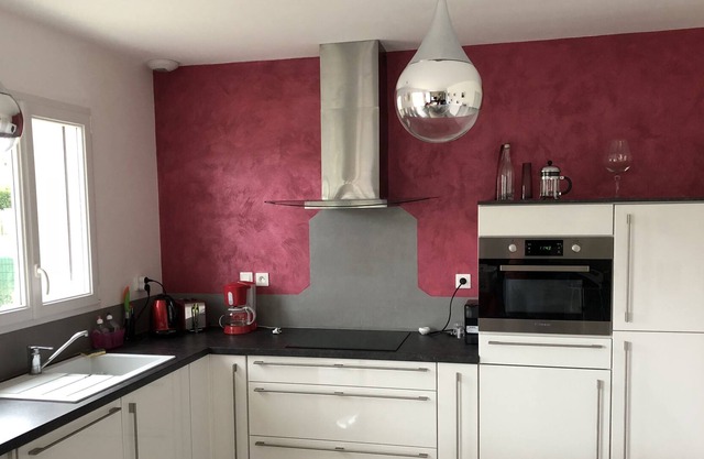 Detached house full south