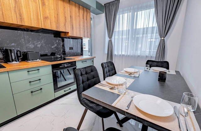 Didi’s Apartment – Exquisite Luxury Retreat