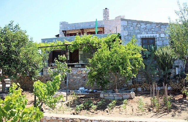 Dikaios Traditional Country House, Laconian Mani
