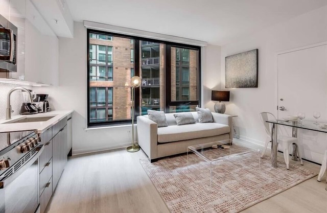 Dining is at Your Door Step | Prime NoMa 1BR nr Target & Trader Joes