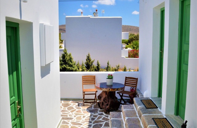 Dioni Lux Inn