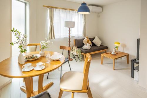 Direct access to Asakusa and Tokyo Skytree, 3 minutes to subway, Sumida Villa