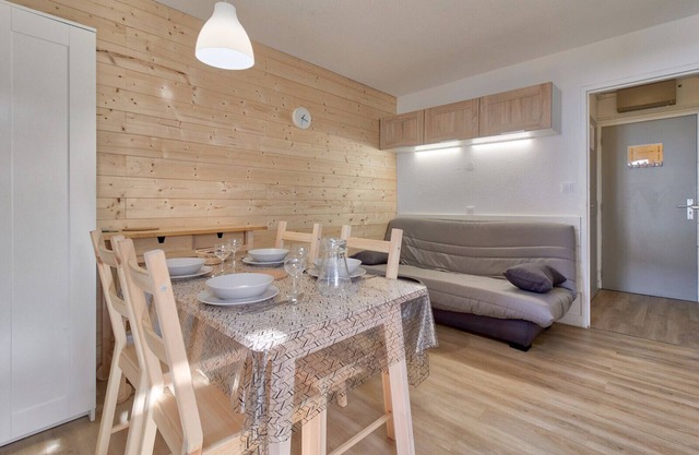 Direct access to the slopes - flat for 4