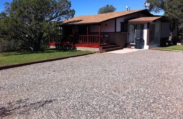Discover Prescott from This Charming Cottage & Horse Property