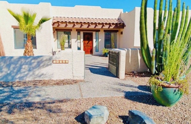 Discover tranquility in Fountain Hills resort style desert oasis.