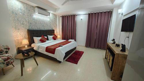 Divine India Service Apartment, 2 BHK, E- 30