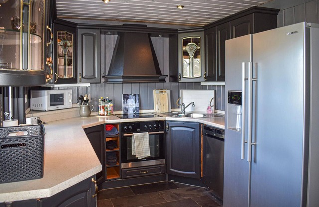 Do you want to spend nice days in a picturesque environment in Vrådal?