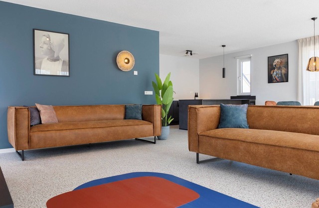 Dog-friendly accommodation for 10 people