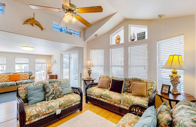 Dog-friendly home in gated community with pools, golf, & hot tub