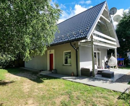 Dom w lesie nad morzem Ustka, Redwanki ,