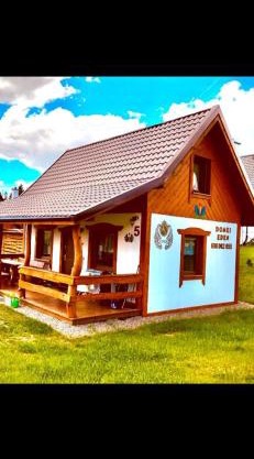 Domki Eden Kaszuby balia sauna alpaki mini zoo