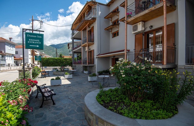 Domus Inn