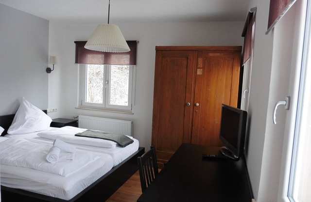 Doppelzimmer, 15qm, mit Dusche und WC