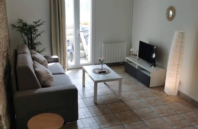 Doris, F4 Avec Extérieur et Parking