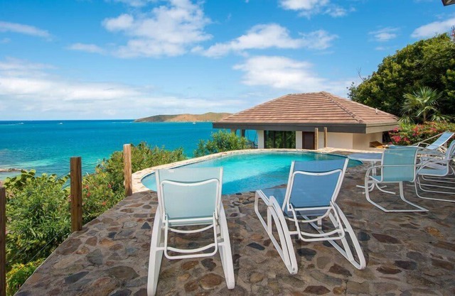 Dos Sols in Leverick Bay by Personal Villas - Surrounded by Nature's Beauty and