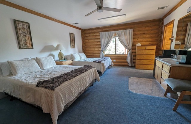 Double Queen Room - Room 210