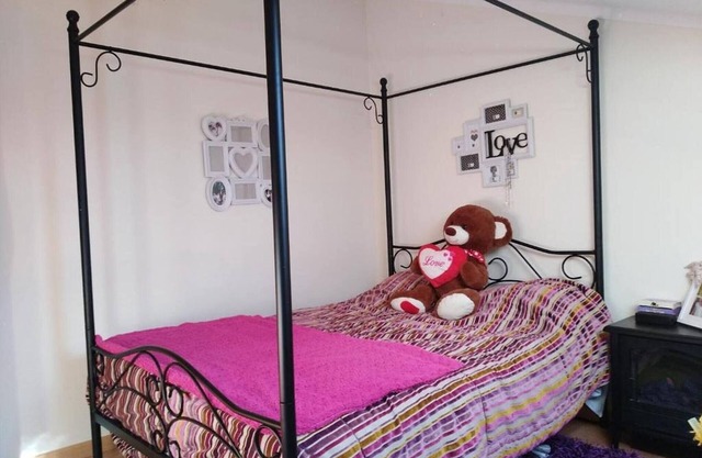 Double Room 2 In Albarraque, Sintra, Shared Bathroom