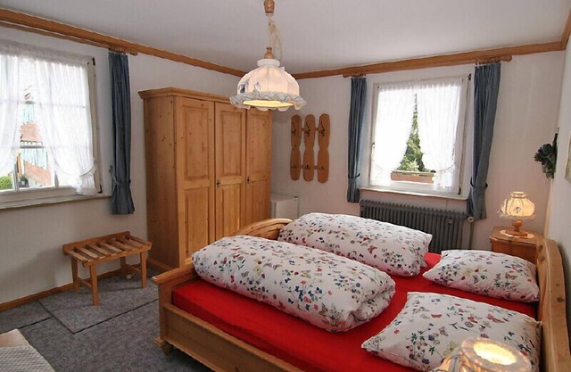 Double room snow cross with shower and toilet