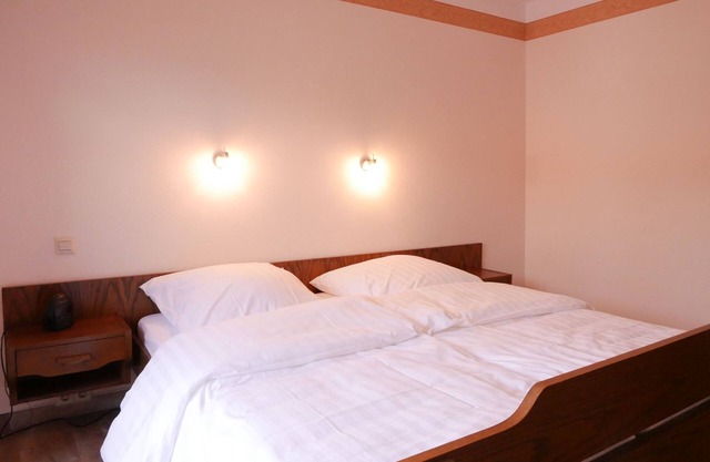 Double room with shower and WC