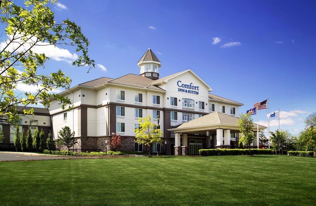 DoubleTree by Hilton Nanuet