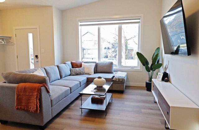 Downtown 5 Bedroom |A/C|Rogers|Commonwealth|EXPO