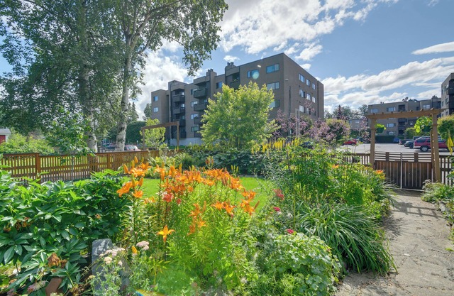 Downtown Anchorage Vacation Rental w/Garden Views