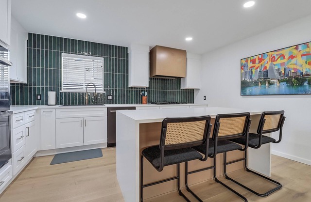 Downtown Retreat - Cul-de-sac