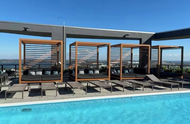 Downtown Tampa Penthouse: Views, Luxury & Fun!