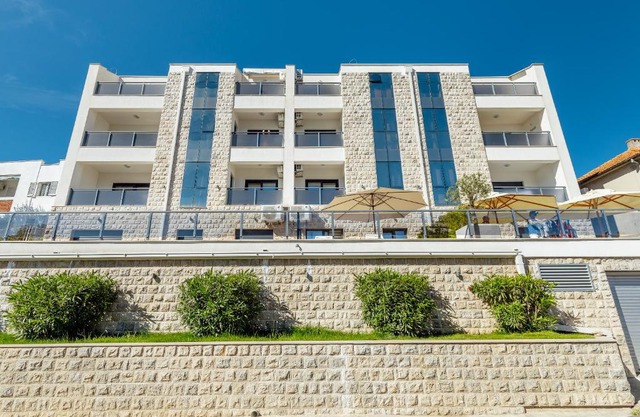Doxa M Apartments
