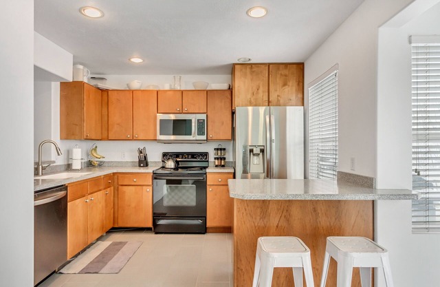 Draper Townhome with a VIEW!