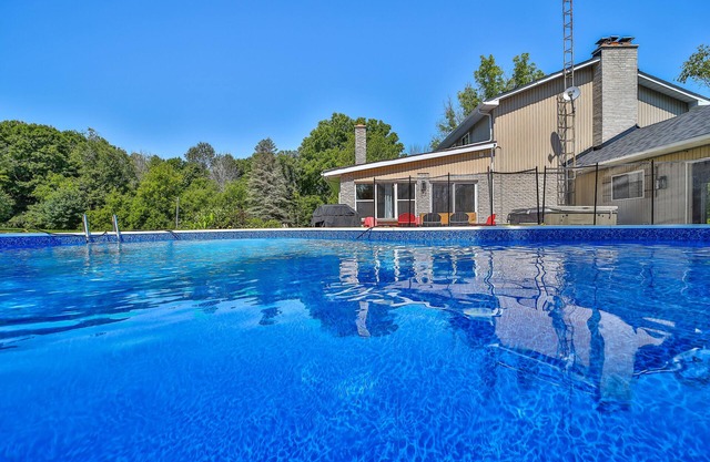 Dream Country Escape with Pool and Hot Tub