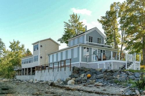 Dream Harbor House and Cottage