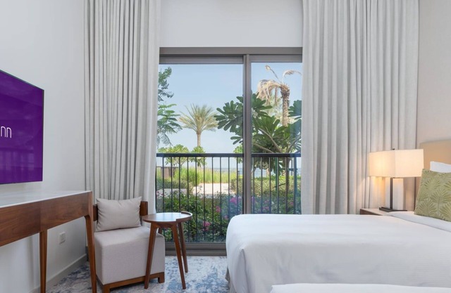 Dream Inn - 2BR Deluxe Suite with Sea View